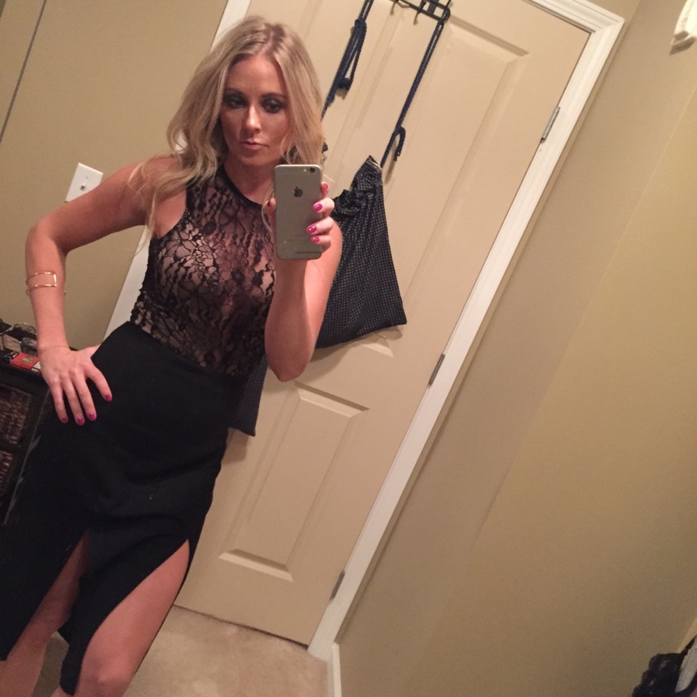 Sabo Skirt front slit black pencil skirt Size XS